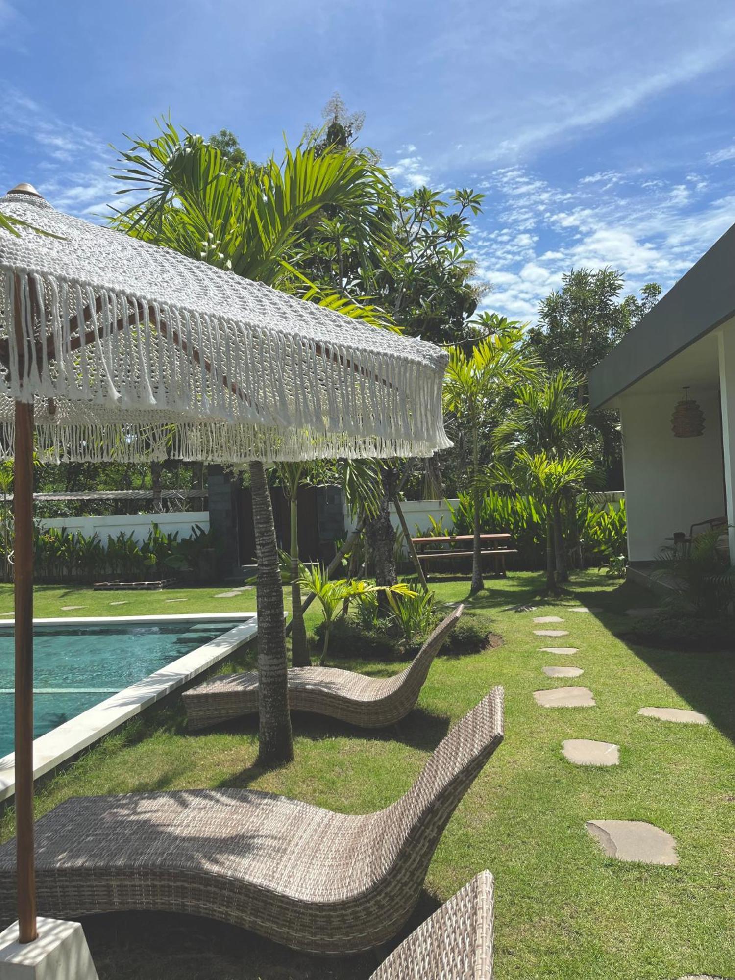 Tropical Almond Villa Uluwatu Екстериор снимка
